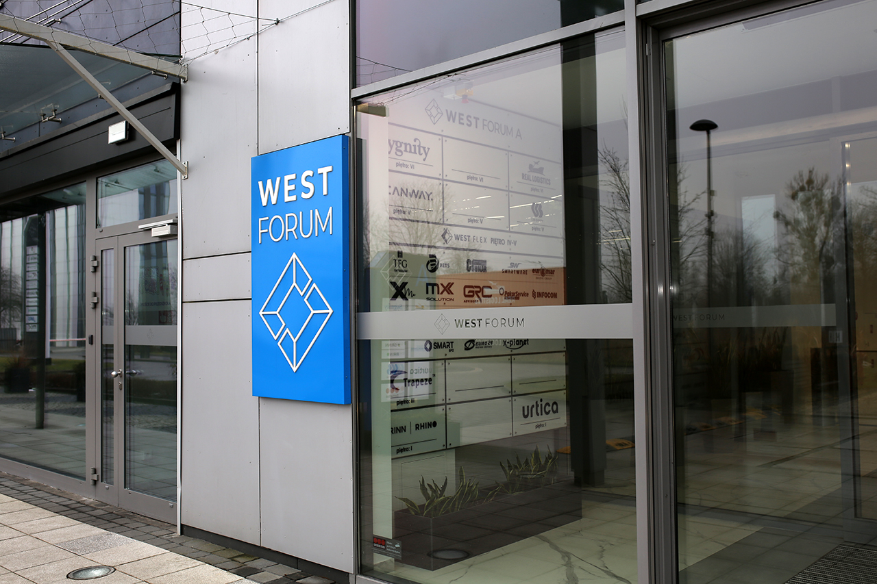 Reklama świetlna - realizacja Instalprint